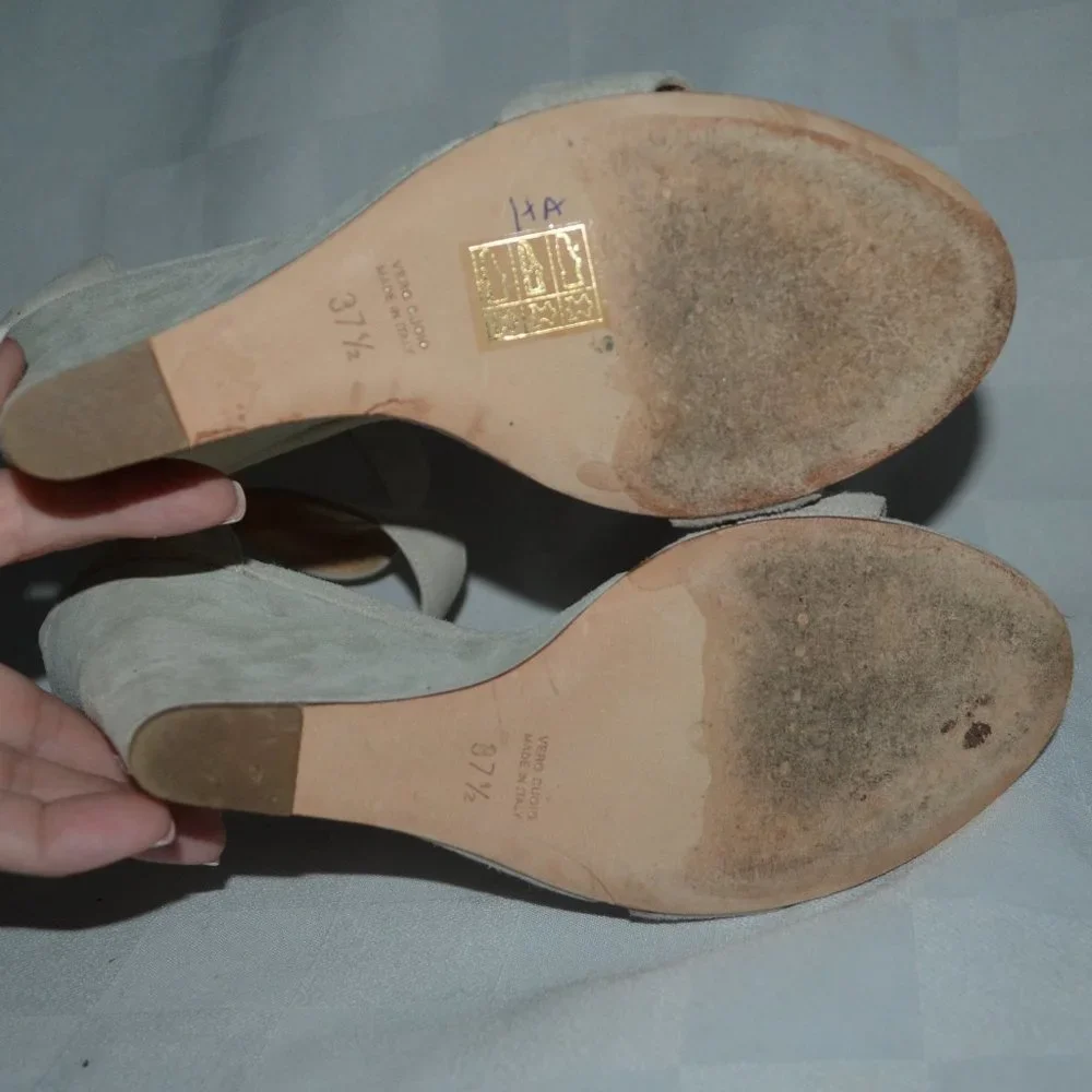 37.5 7 Hotel Particulier Beige Suede Wedges